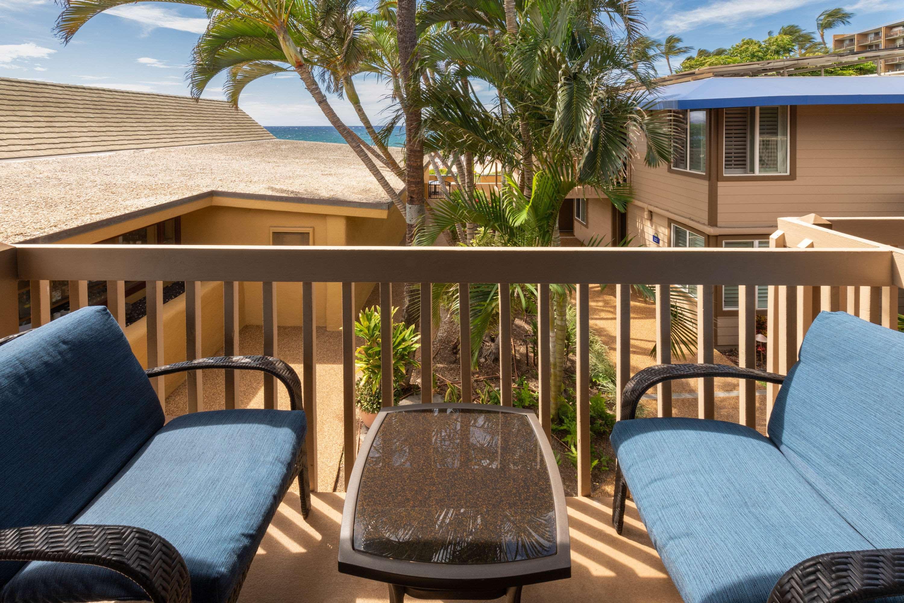 Days Inn By Wyndham Maui Oceanfront Wailea  Exterior photo